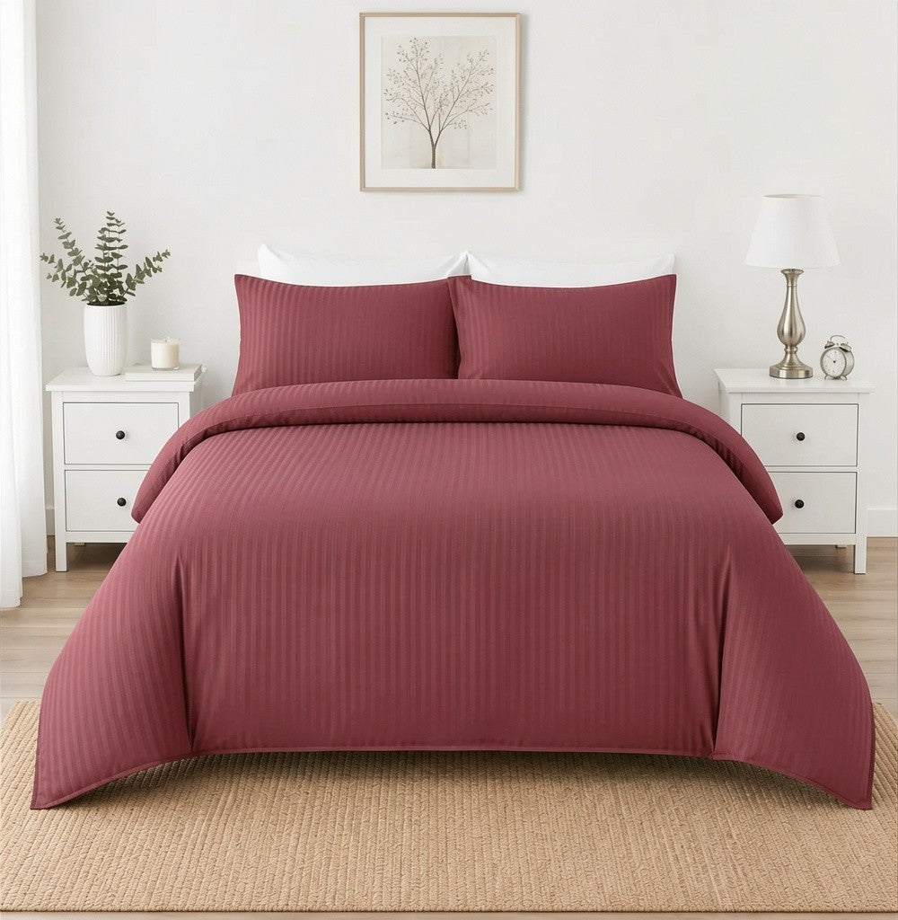 Microfibre Stripe Duvet Cover Set With Pillow Cases