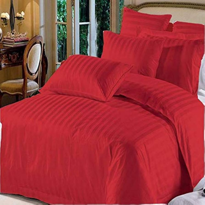 Relax Collection Microfibre Duvet Cover set with pillow cases - Red