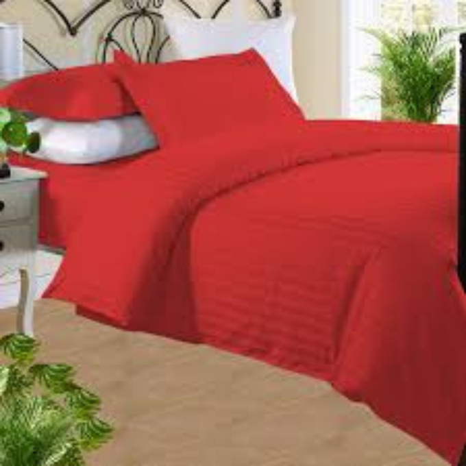 Relax Collection Microfibre Duvet Cover set with pillow cases - Red